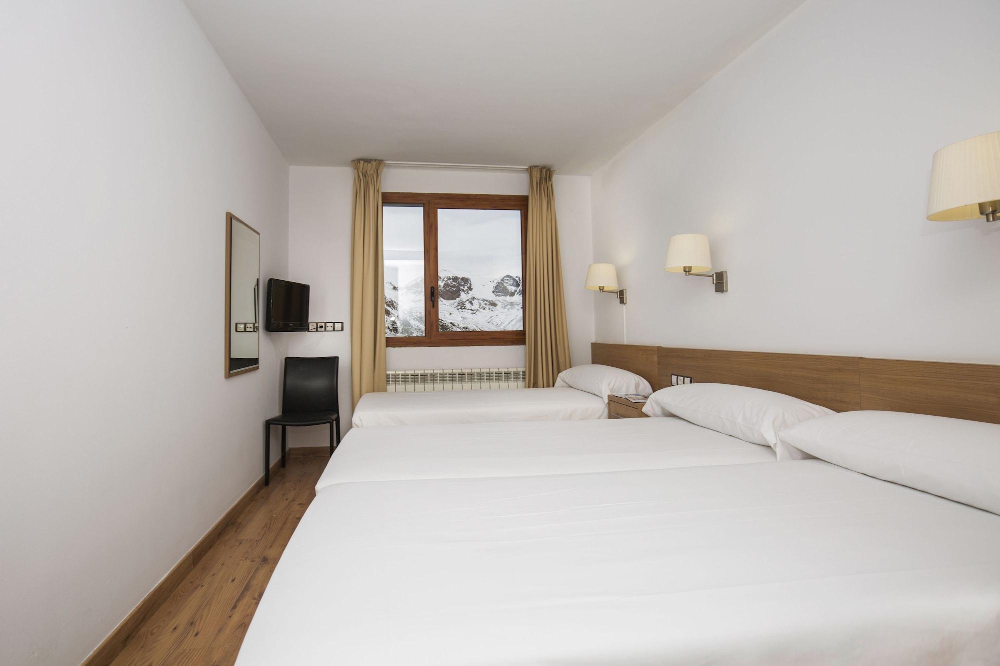 פאס דה לה קאסה Hotel Catalunya Ski מראה חיצוני תמונה