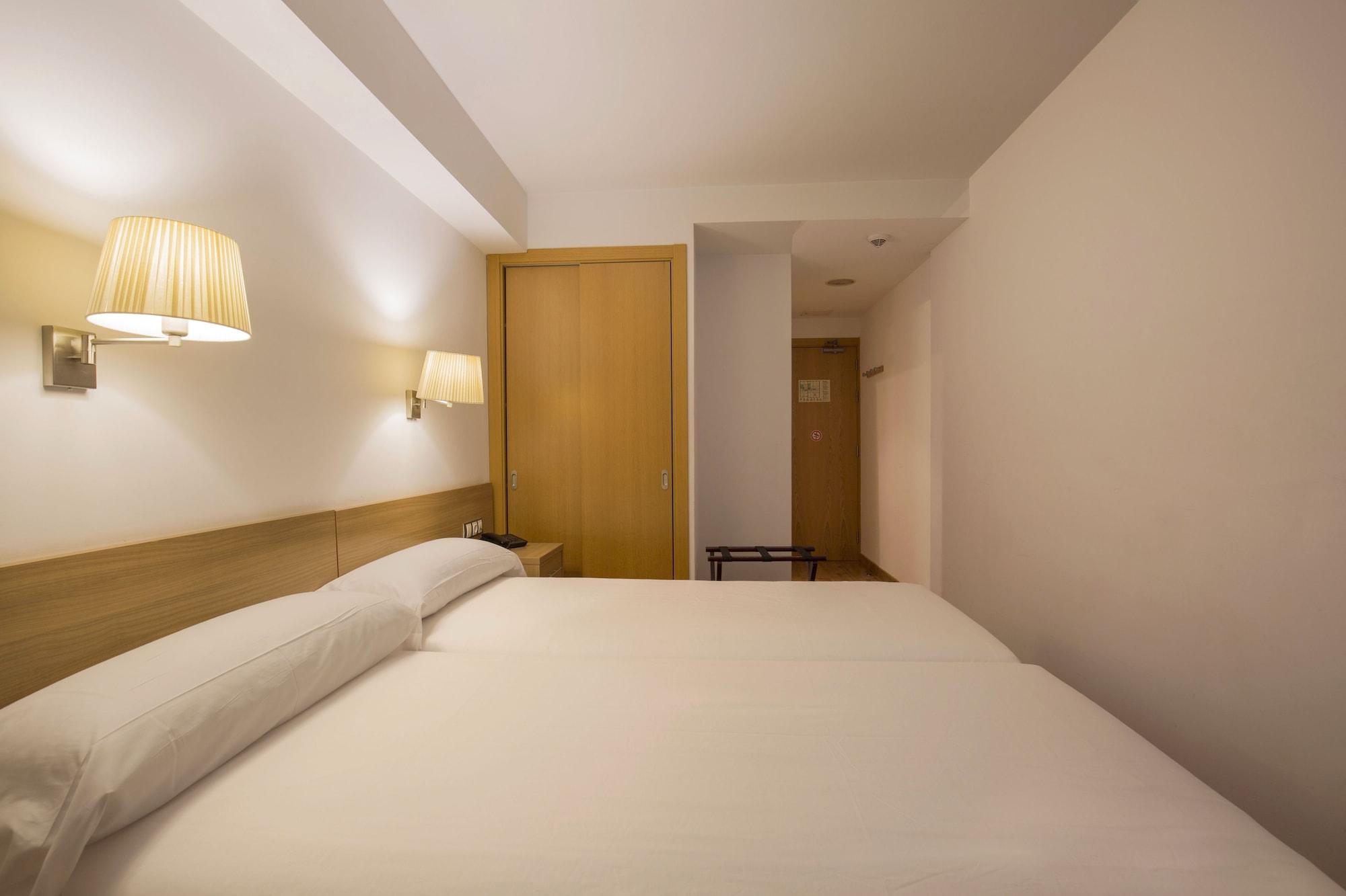 פאס דה לה קאסה Hotel Catalunya Ski מראה חיצוני תמונה