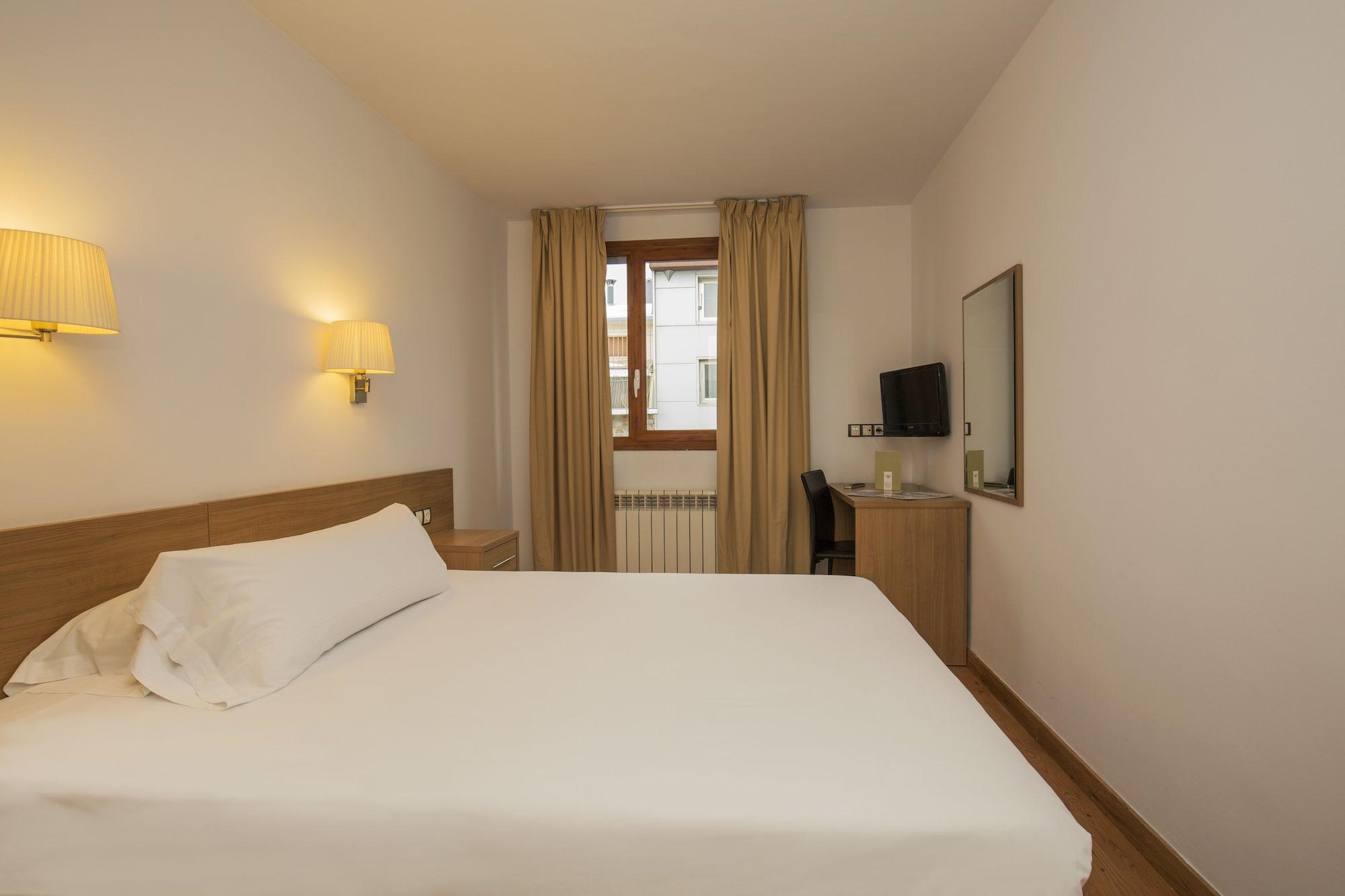 פאס דה לה קאסה Hotel Catalunya Ski מראה חיצוני תמונה