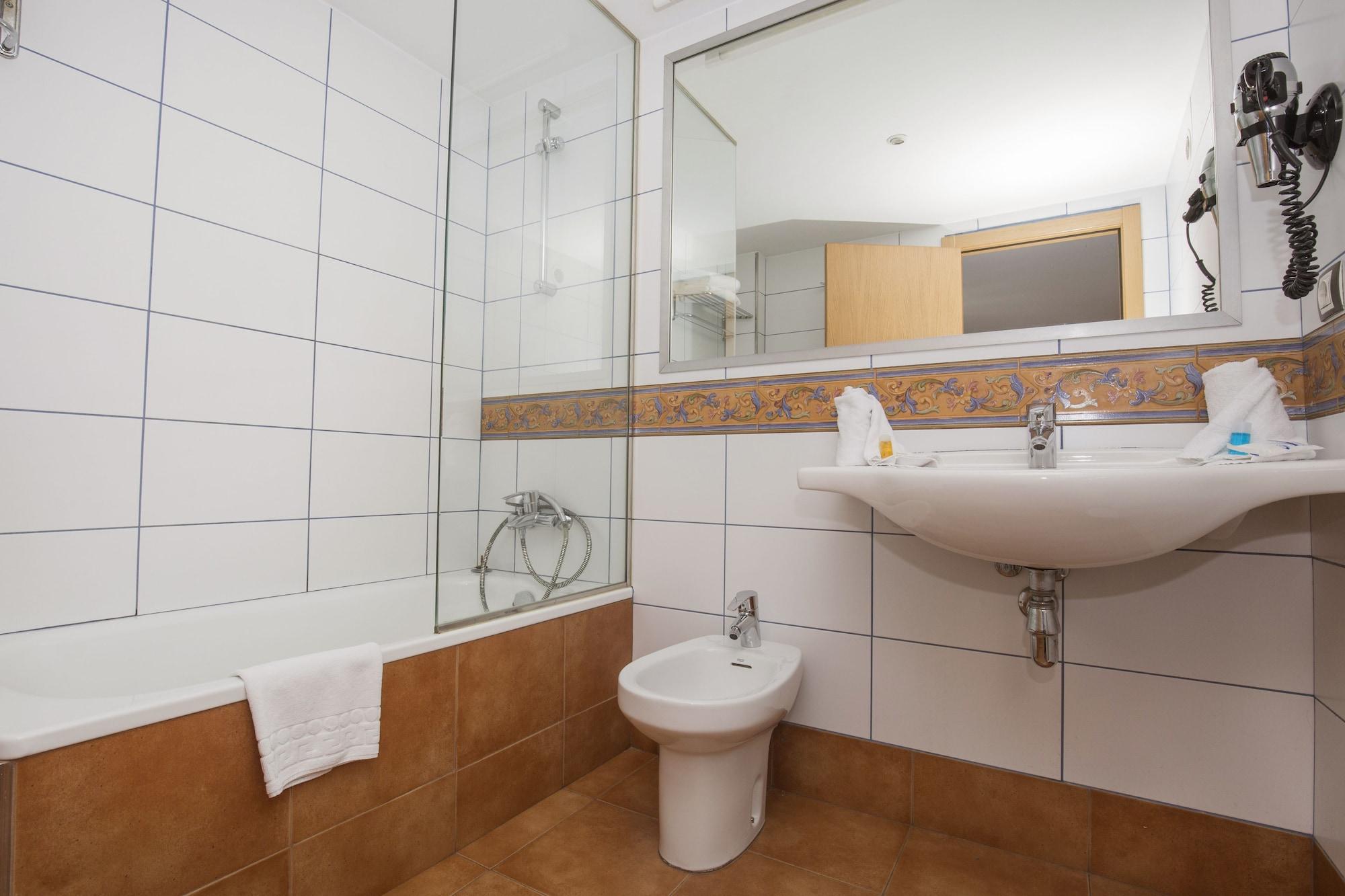 פאס דה לה קאסה Hotel Catalunya Ski מראה חיצוני תמונה