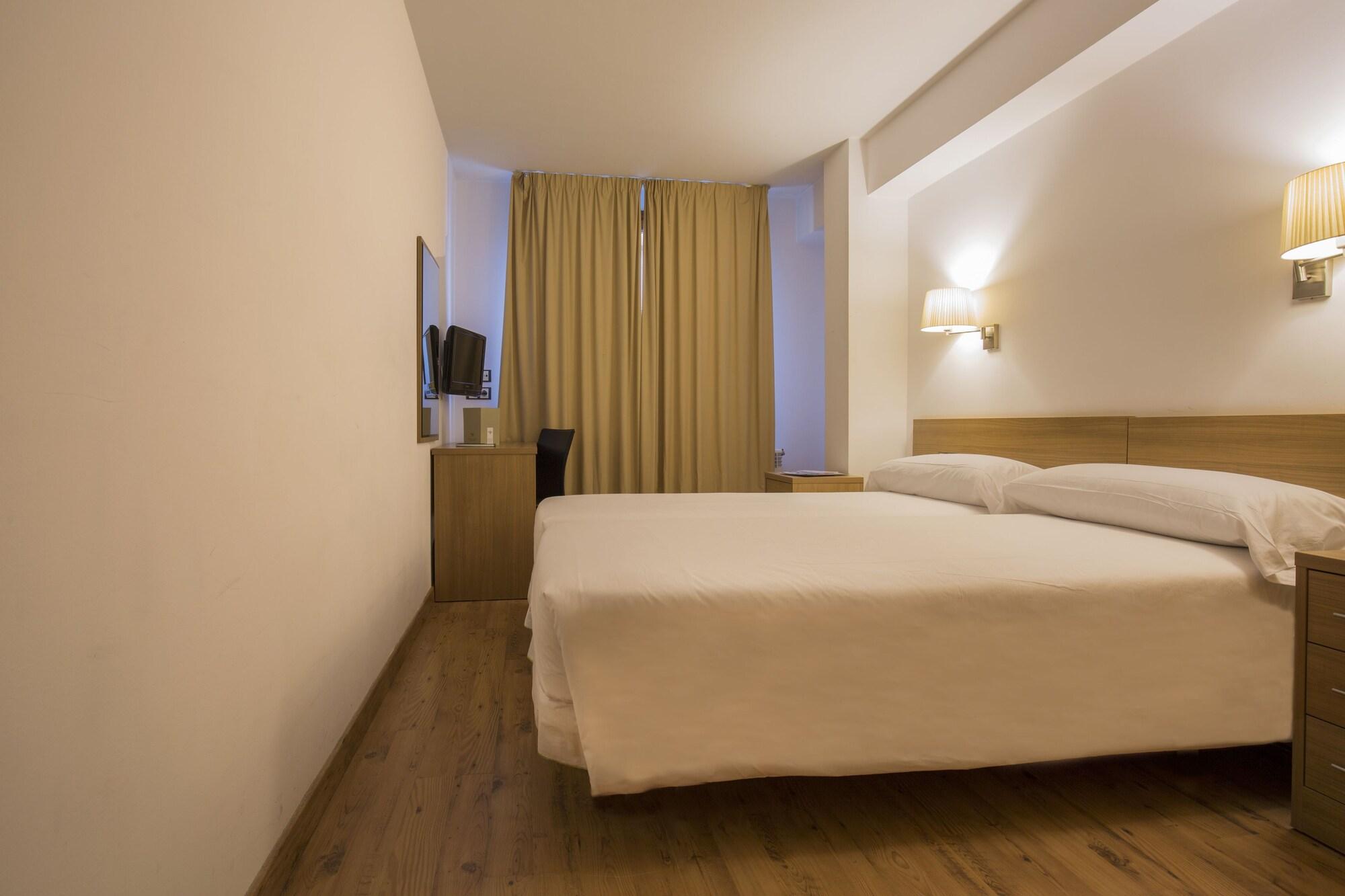 פאס דה לה קאסה Hotel Catalunya Ski מראה חיצוני תמונה
